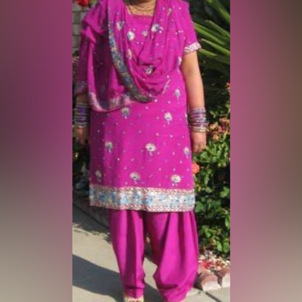 Punjabi suit